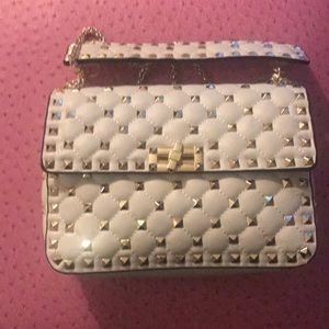 Great Handbag never used